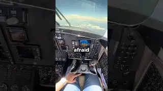 What Pilots Really See at Night (@thatguy_flyyy)