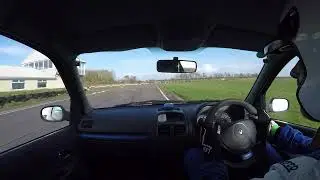 Clio 200 vs Clio 172 Cup - Llandow