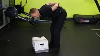 Lifting With Your Back vs. Your Hips