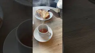 How to Make a Proper British Cup of Tea #BritishTea #TeaTok #UKCulture #BritishThings #HowToMakeTea