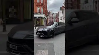 Black Lamborghini Urus in London