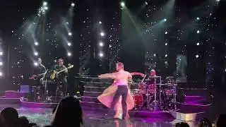 Derek Hough with Hayley Erbert- No Limit Las Vegas Residency part 7