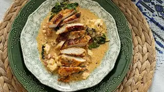 ⭐ Marry Me Chicken… But Make It Greek (Spinach & Feta)