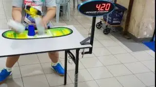 Official YX Stack Cups Record at 6.64 second