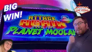 BIG WIN on Invaders Attack Again from the Planet Moolah Slots