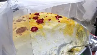 Daulat ki chaat / Old Delhi famous Daulat ki chaat / दौलत की चाट / دولت کی چاٹ