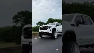 2022 GMC, 7-9