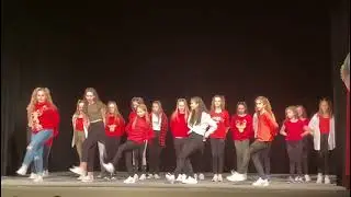 DVK A / VÁNOČNÍ CHOREOGRAFIE
