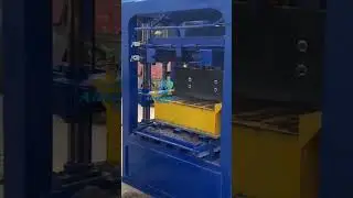 QT4-24 semi automatic block making machine #machine #factoryproducts #construction #automobile
