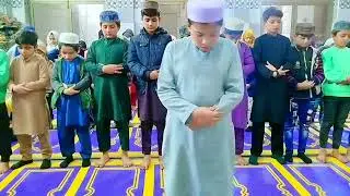 Abdullah bhai bacchon ko namaz padhte hue#unfrezzmyaccount #foryou #islamicvideo #fypシ゚viral 