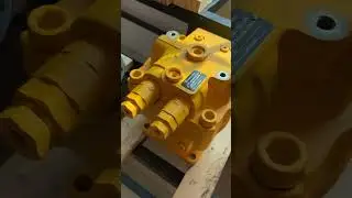 Factory Price Excavator Hydraulic Swing Motor  Swing Motor Assy 5X180CHB-10A Hydraulic Swing Moto