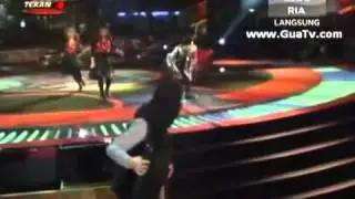 Konsert Akhir Akademi Fantasia 9 Hazama Juara AF9 (Lagu Pertama)