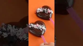 Easy & Fun Halloween Treat! #shorts #halloween #cakesicles  ︱FOLIAY&trade;