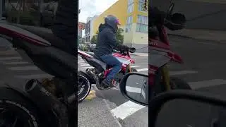 Ducati hypermotard 939 sp