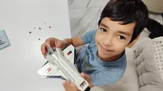 How to build a LEGO&reg; creator space shuttle Part 1