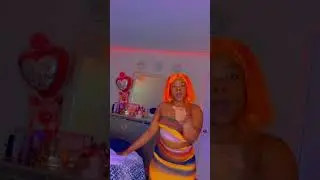 Energetic Woman Dances in Vibrant Outfit to Upbeat Music#dance #soca #bedroomdance