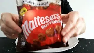 Maltesers Buttons Review