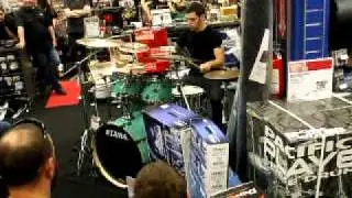 Guitar Center Drum Off Greensboro,NC store finals - Evan Goodwin