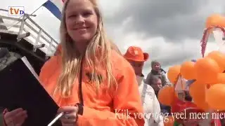Kijk naar Jezelf Oranje-Optocht Dalfsen Linkerzijde publiek