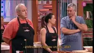 Els concursants presenten els seus plats tradicionals i el jurat d&oacute;na el veredicte