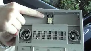 Ausbau Innenleuchte im VW Polo 9N3