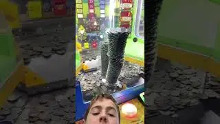 That&rsquo;s a big winner #clawmachine #arcade #games #lego #satisfying #music #hiphop #love #trending