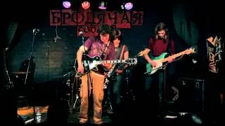M O R O (Live in Novosibirsk)