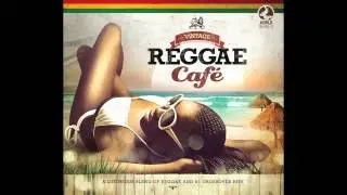 Vintage Reggae Caf&eacute; - Sexy Bitch - David Guetta feat. Akon - Reggae Version