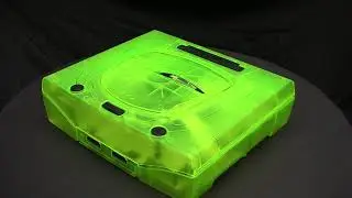 Saturn EXTREME GREEN case turntable preview plus black button combo