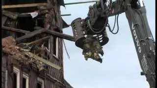 Schneller Abriss nach dem Brand