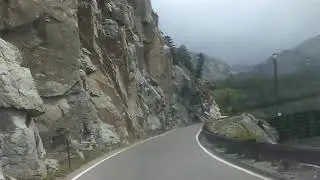Narrow cliff on Independence Pass