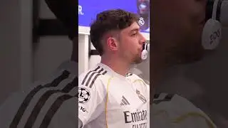 🗣 