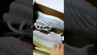 Adidas Yeezy 350 V2 Blue Tint  Unpacking