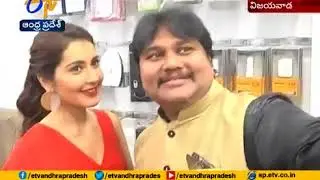 BigC Mobile Showroom at vijayawada opening by Raashi Khanna | BigC Mobiles