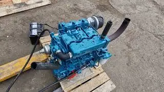 Reconditioned Lister-Petter LPW3 marine diesel engine starting up and running