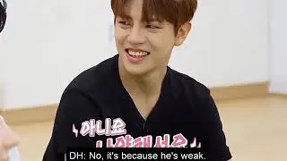 A.C.E 에이스 JUN - Park Junhee's muscle is just a display? Fashion Muscles Part II 🤣