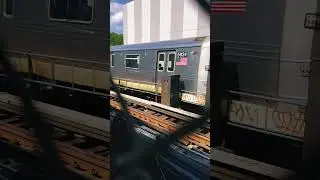Queens bridge crossing #mat #ntrain #Wtrain #metro #NYC #train #subwaytrain