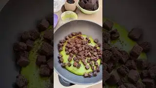 Thử ngay Kẹo Tuyết Matcha n&agrave;y nh&eacute; #keotuyet #nougat #keohanhphu #monngonngaytet #tet2026 #quatet