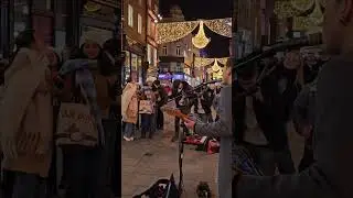 Now THIS is What Dublin&rsquo;s FESTIVE SPIRIT Looks Like! 🎤🎄 #christmas  #busking #dublin #guitar #shorts