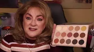 TUTORIAL USING TRANSITION PALETTE FROM DOMINIQUE COSMETICS