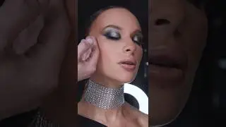 #makeupaddict #eyesmakeup #makeup #makeuparist #trendingshorts #style #визажист #beautyindustry