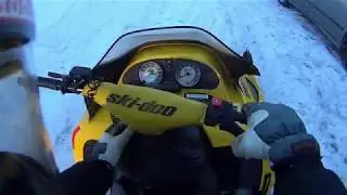 A New day..a new sled..first run with Mxzx 440 1998