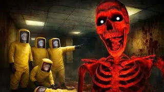 Scary Skeleton is hunting us! | Bonerooms 