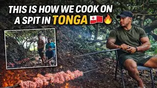 Cooking on a spit in Tonga 🇹🇴 at the beach 