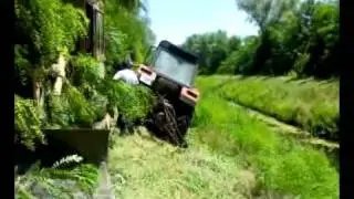 URSUS 902 VS TG 140.mp4