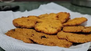 Methi mathri 