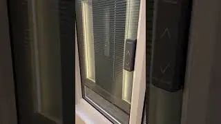In Between Glass Blinds Solor video
