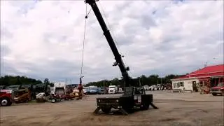 small military crane
