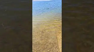 Парни, вытаскивайте лодку!