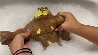 My squishy MONKEY 🙉 pamper bubble bath #squishymonkey #monkey Stretchrilla super stretchy Gorilla